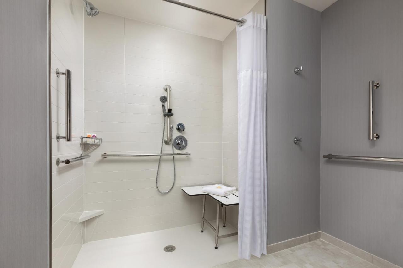 Hyatt Place Нэшнл-Харбор Экстерьер фото